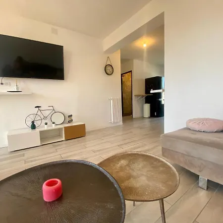 Les Terrasses D'iéna - 2 Avec Parking Privé